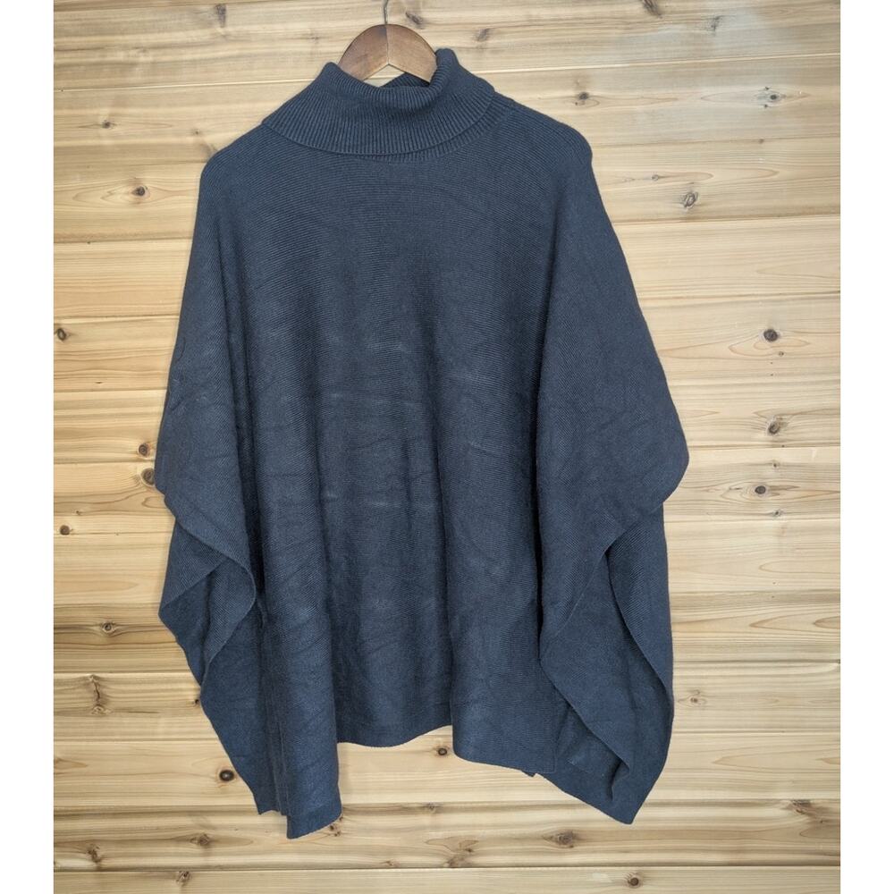 Mersea Sweater Womens‎ One Size Gray Turtleneck Anywhere Poncho